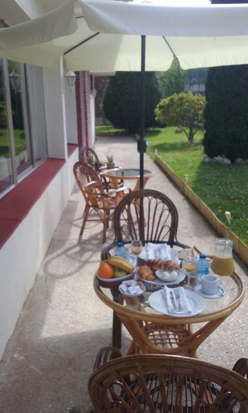 إيزكاراي Hotel Montes Blancos المظهر الخارجي الصورة