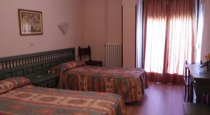 إيزكاراي Hotel Montes Blancos المظهر الخارجي الصورة