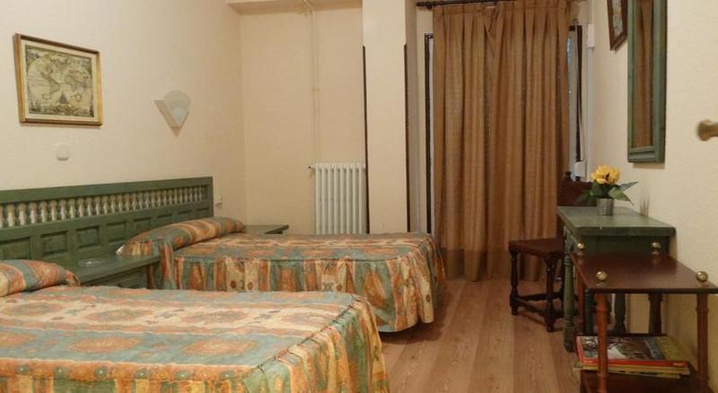 إيزكاراي Hotel Montes Blancos المظهر الخارجي الصورة