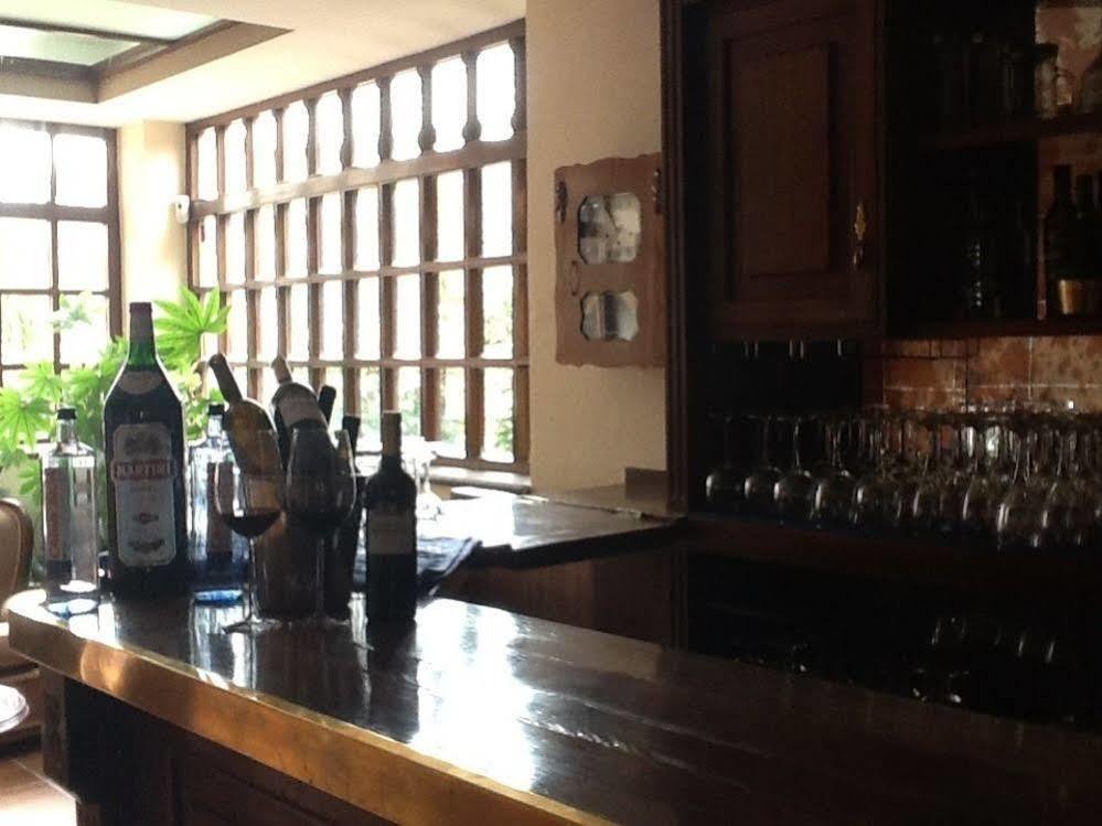 إيزكاراي Hotel Montes Blancos المظهر الخارجي الصورة